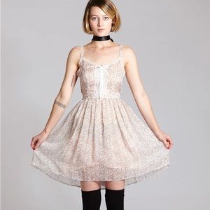 L’ecole des Femmes dress